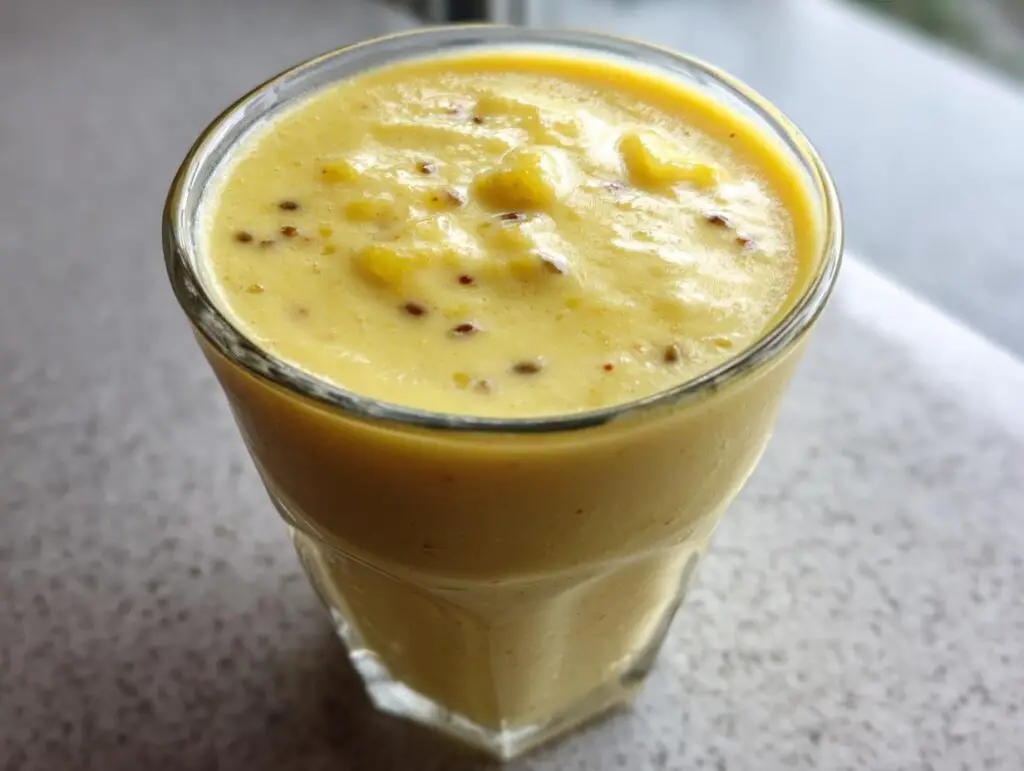 Pineapple Passionfruit Coconut Smoothie