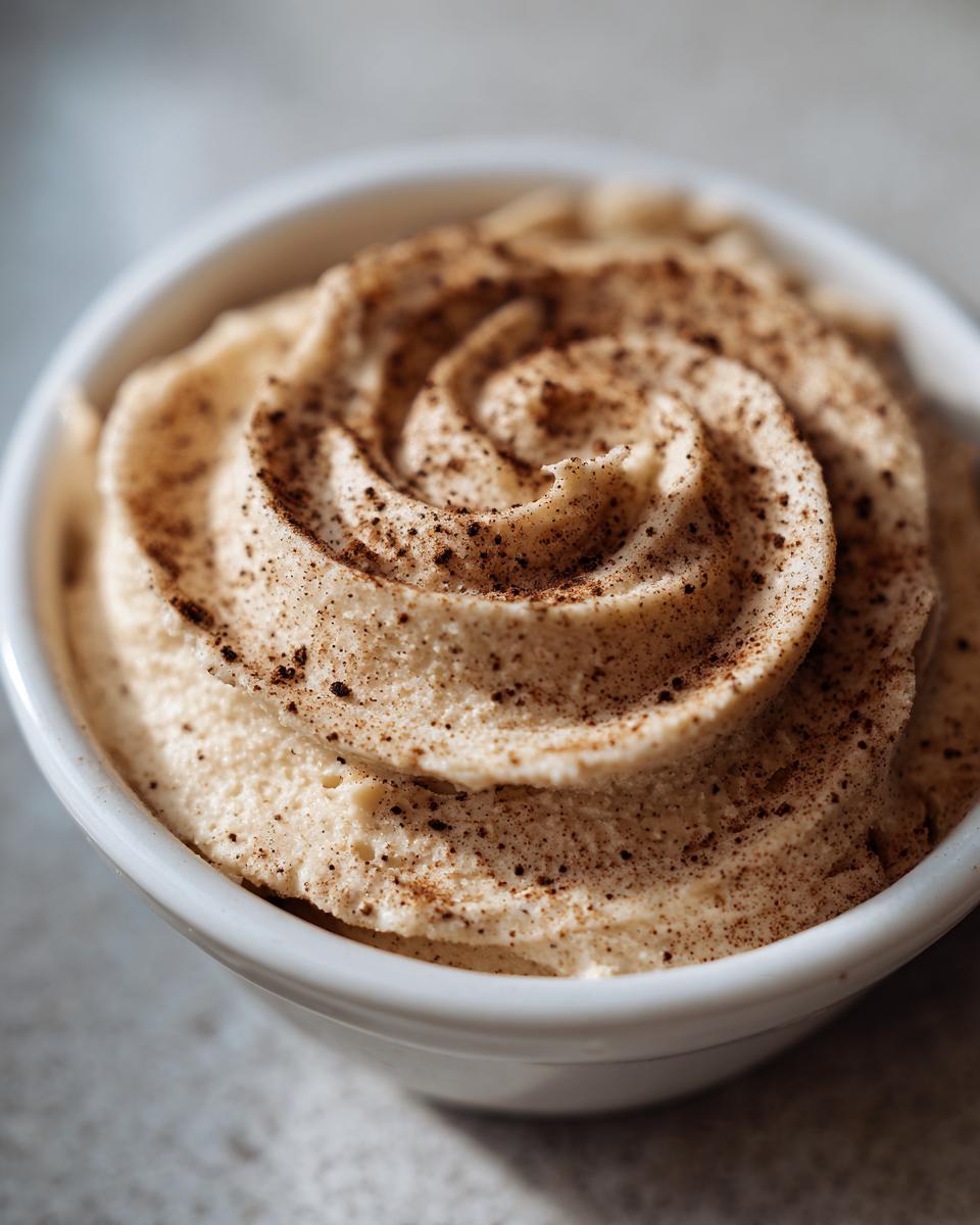 Copycat Texas Roadhouse Butter - detail 1