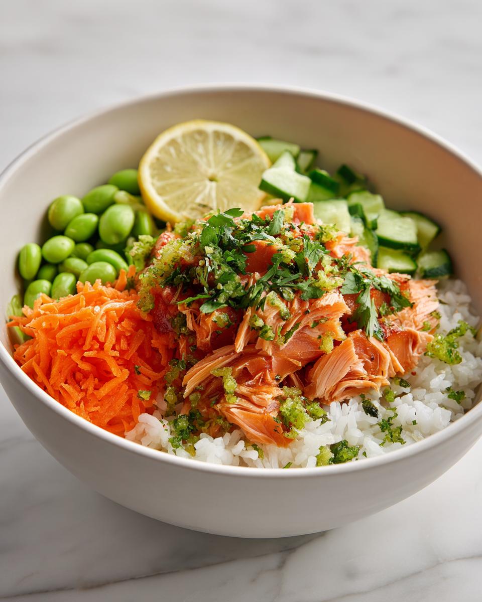 Healthy salmon rice bowl - detail 1