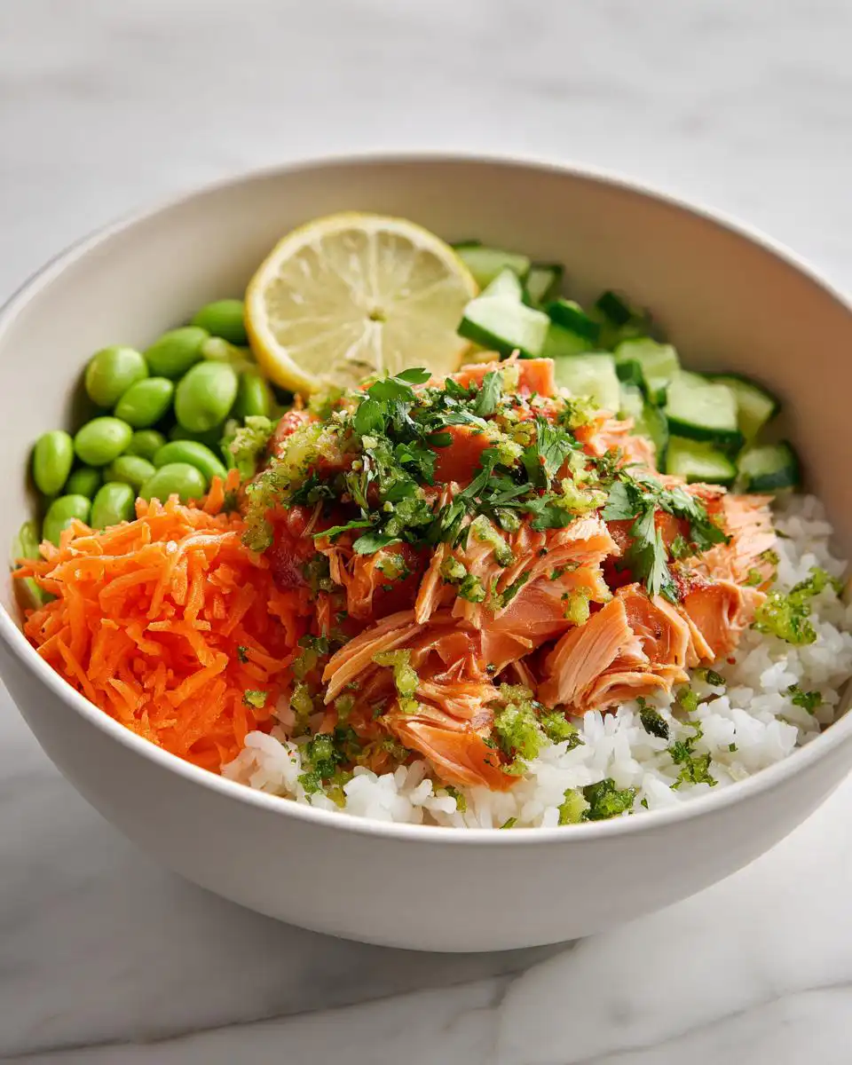 Healthy salmon rice bowl - detail 1
