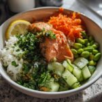 Healthy salmon rice bowl