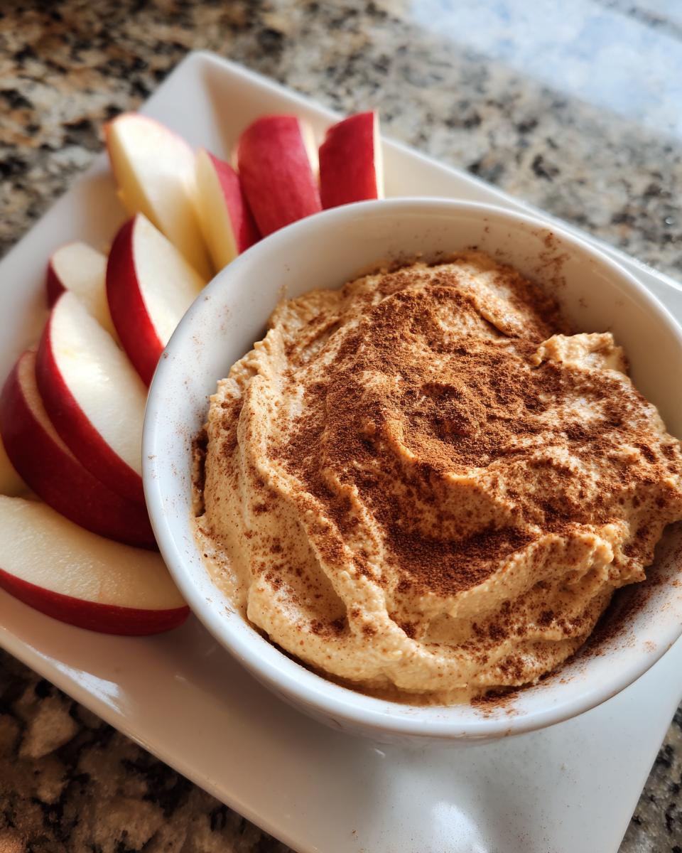 Peanut butter yogurt apple dip - detail 1