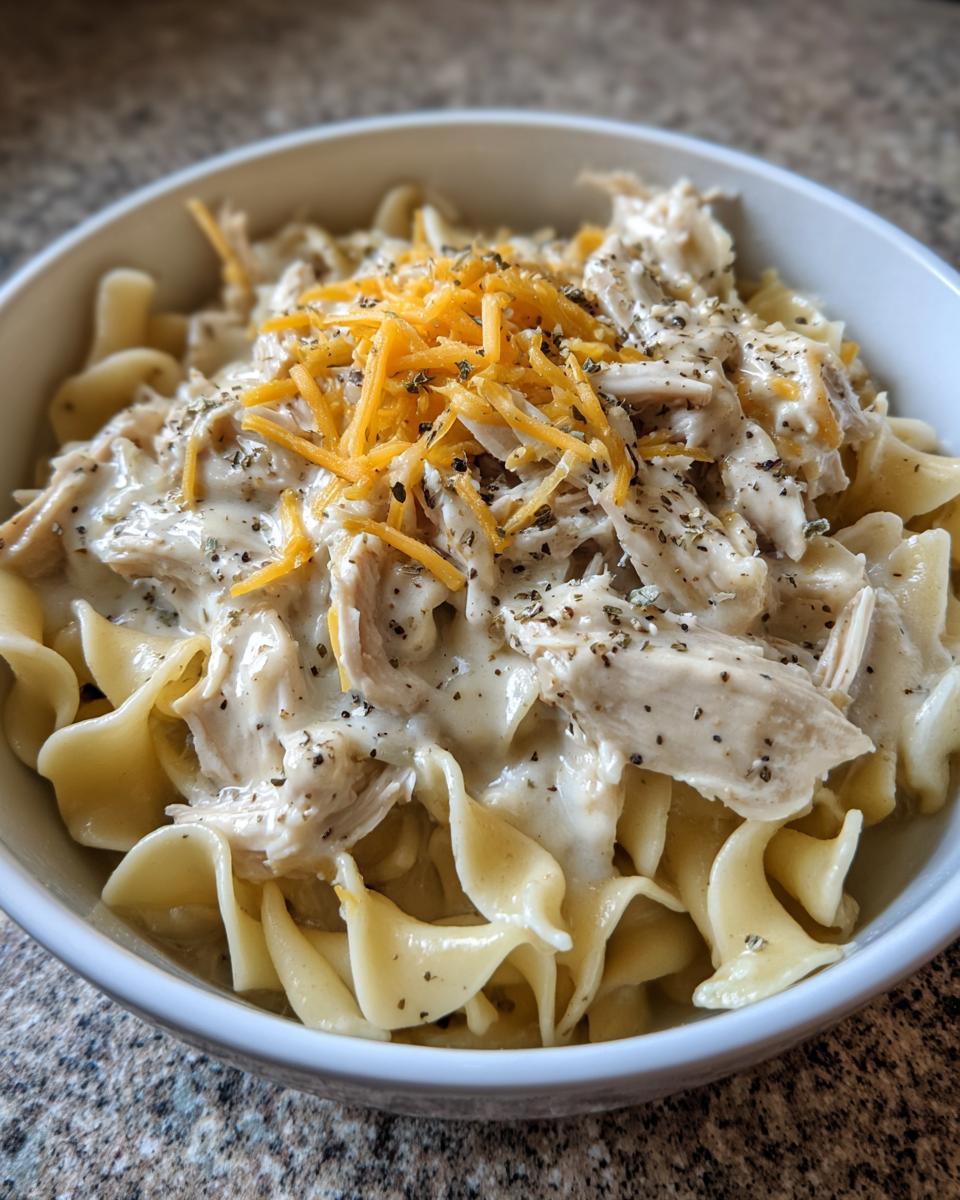 creamy ranch slow cooker chicken - detail 1