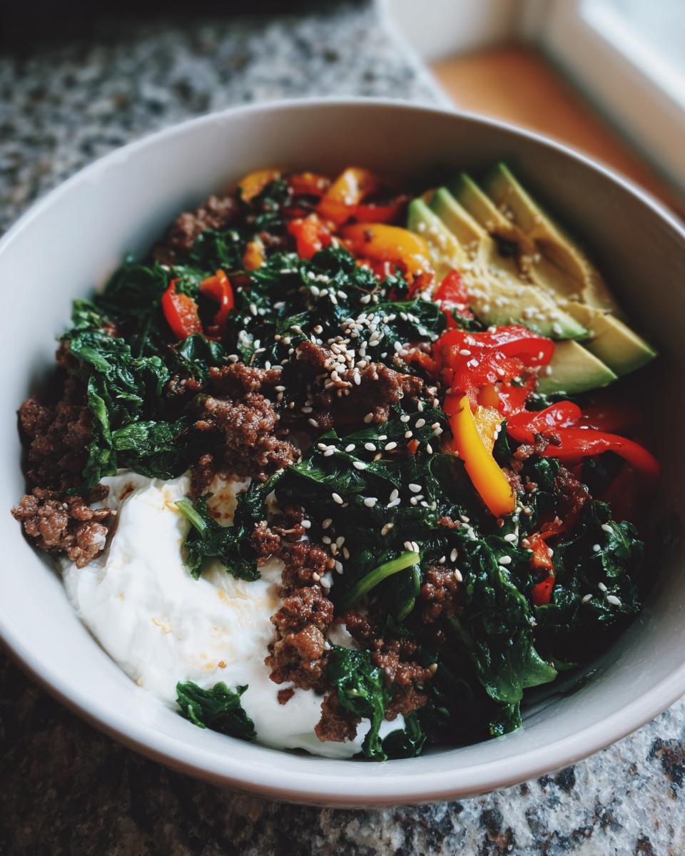 Ground Beef Protein Bowl with Spinach and Peppers - detail 1
