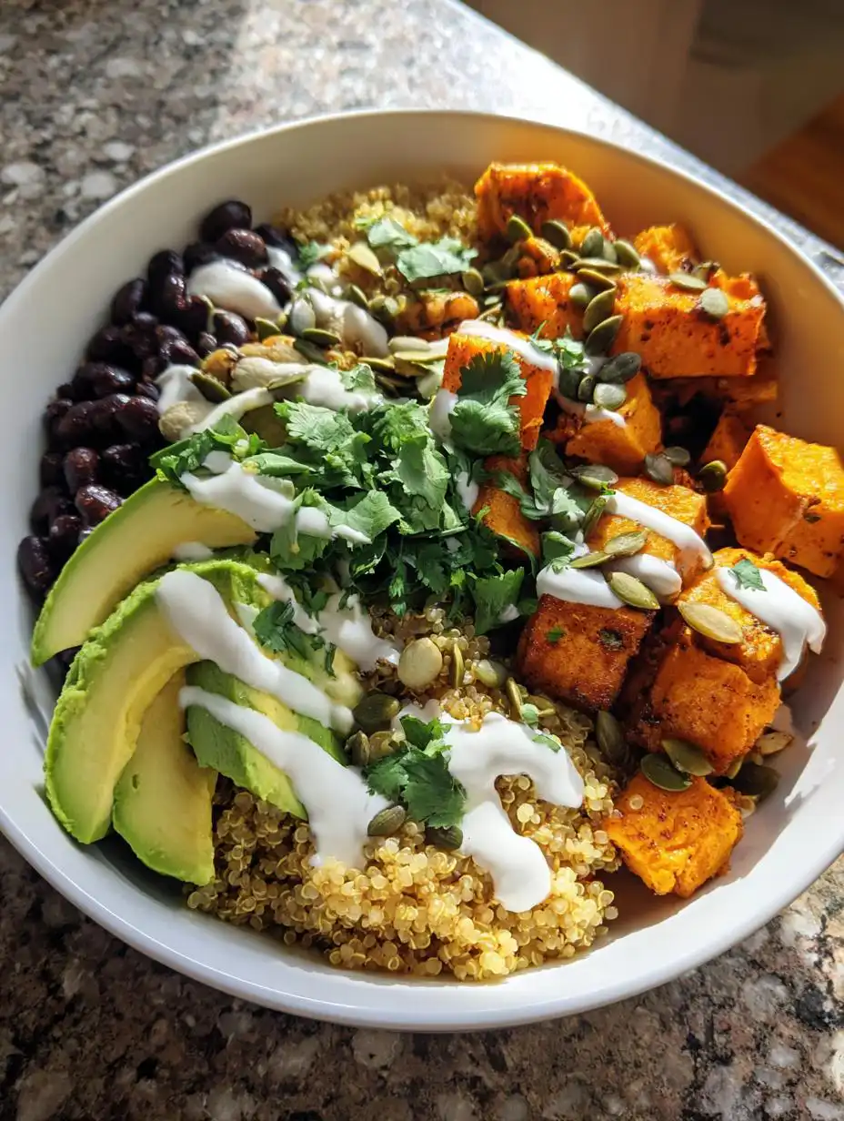 Sweet Potato Protein Bowl with Quinoa and Black Beans - detail 2