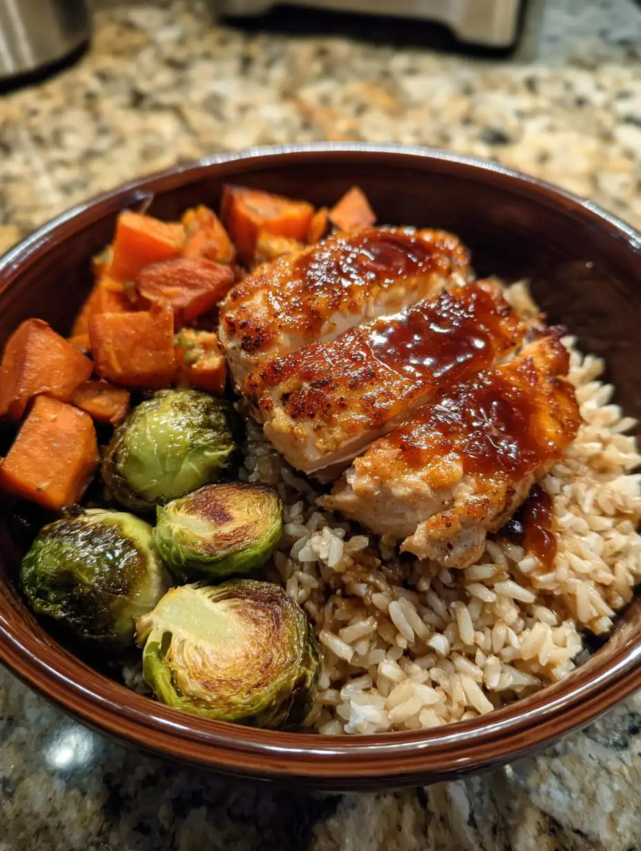 maple dijon chicken bowl - detail 2