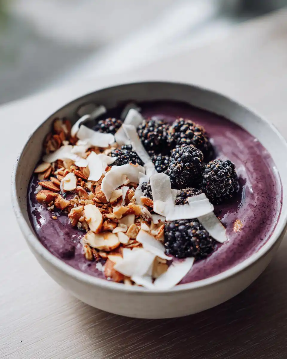 Blackberry Almond Butter Protein Smoothie Bowl - detail 1